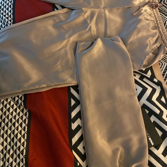 Pant set - Picture 3 of 6